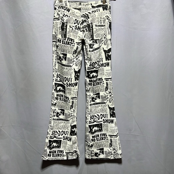Garage denim low rise newspaper flares size 00 - Picture 2 of 10